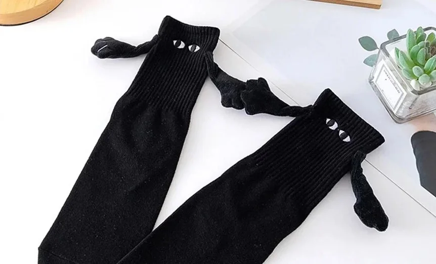 Romantic Cartoon Eye Couple Socks