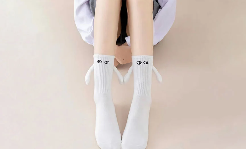 Romantic Cartoon Eye Couple Socks