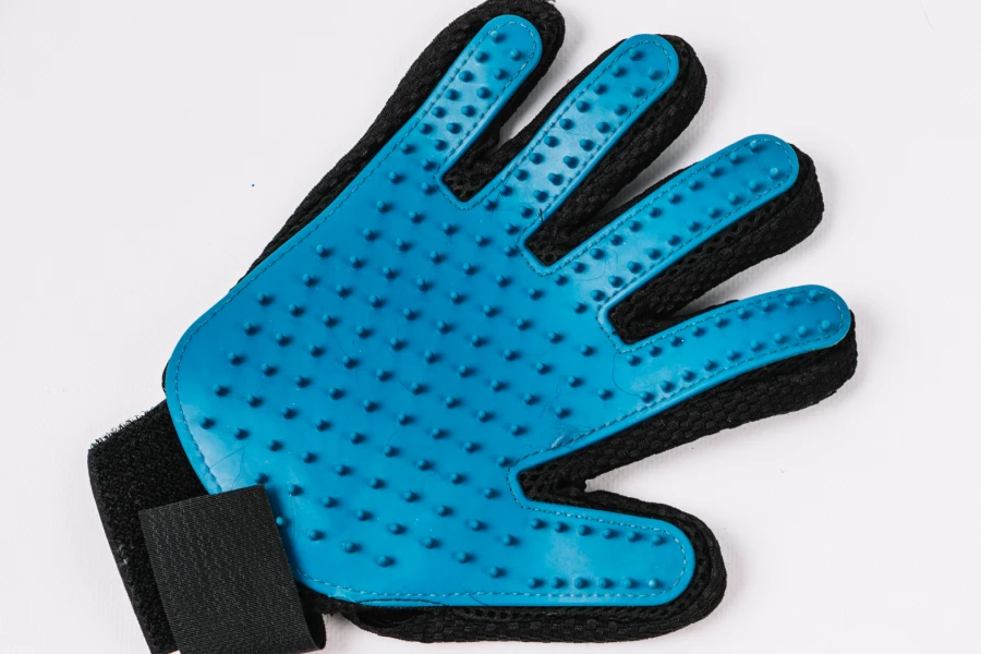 Soft Silicone Pet Grooming Glove