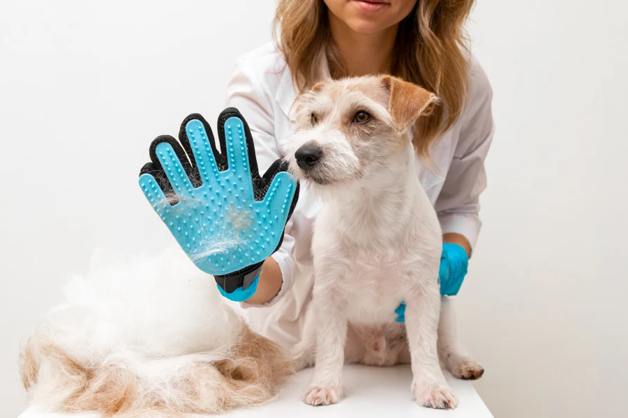 Soft Silicone Pet Grooming Glove