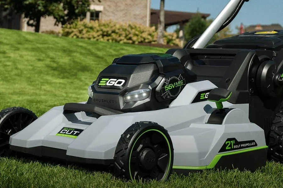 electric and battery lawn mowers