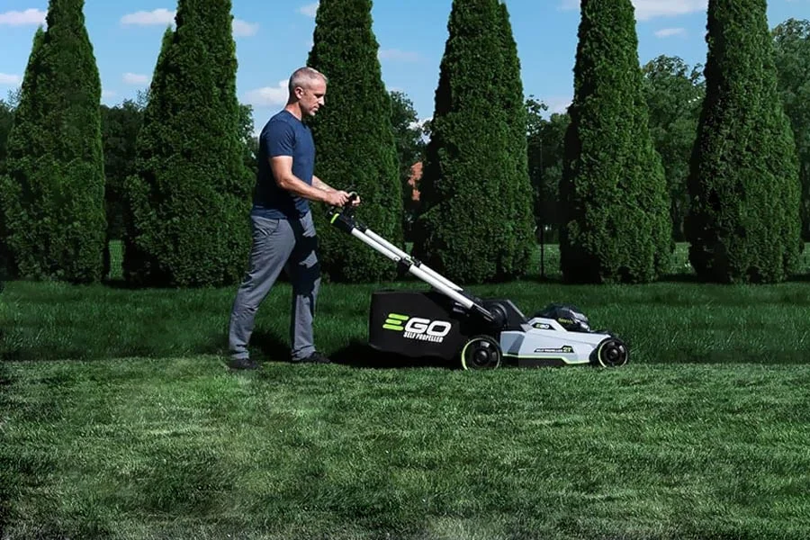 battery powered lawn mower